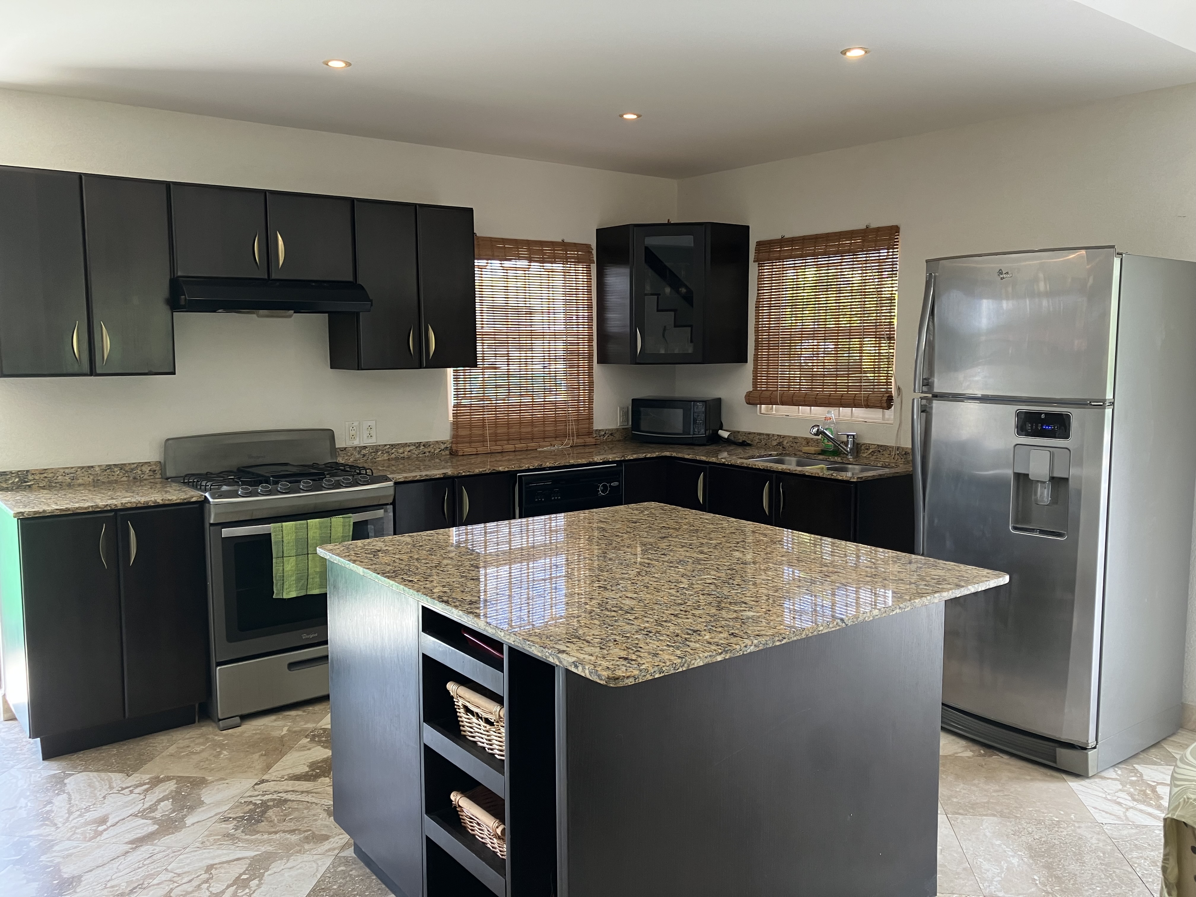 Kitchen 1