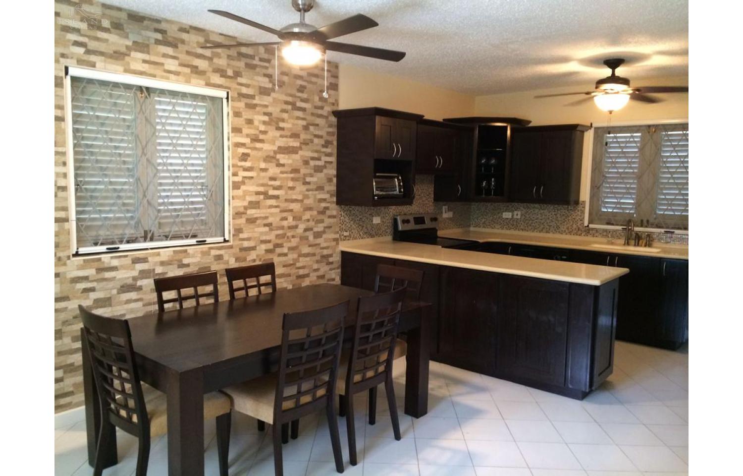 Foursquare13RockleyResort Kitchen