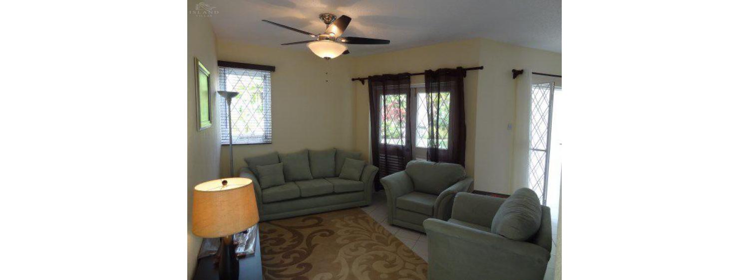 Foursquare13RockleyResort LoungeArea