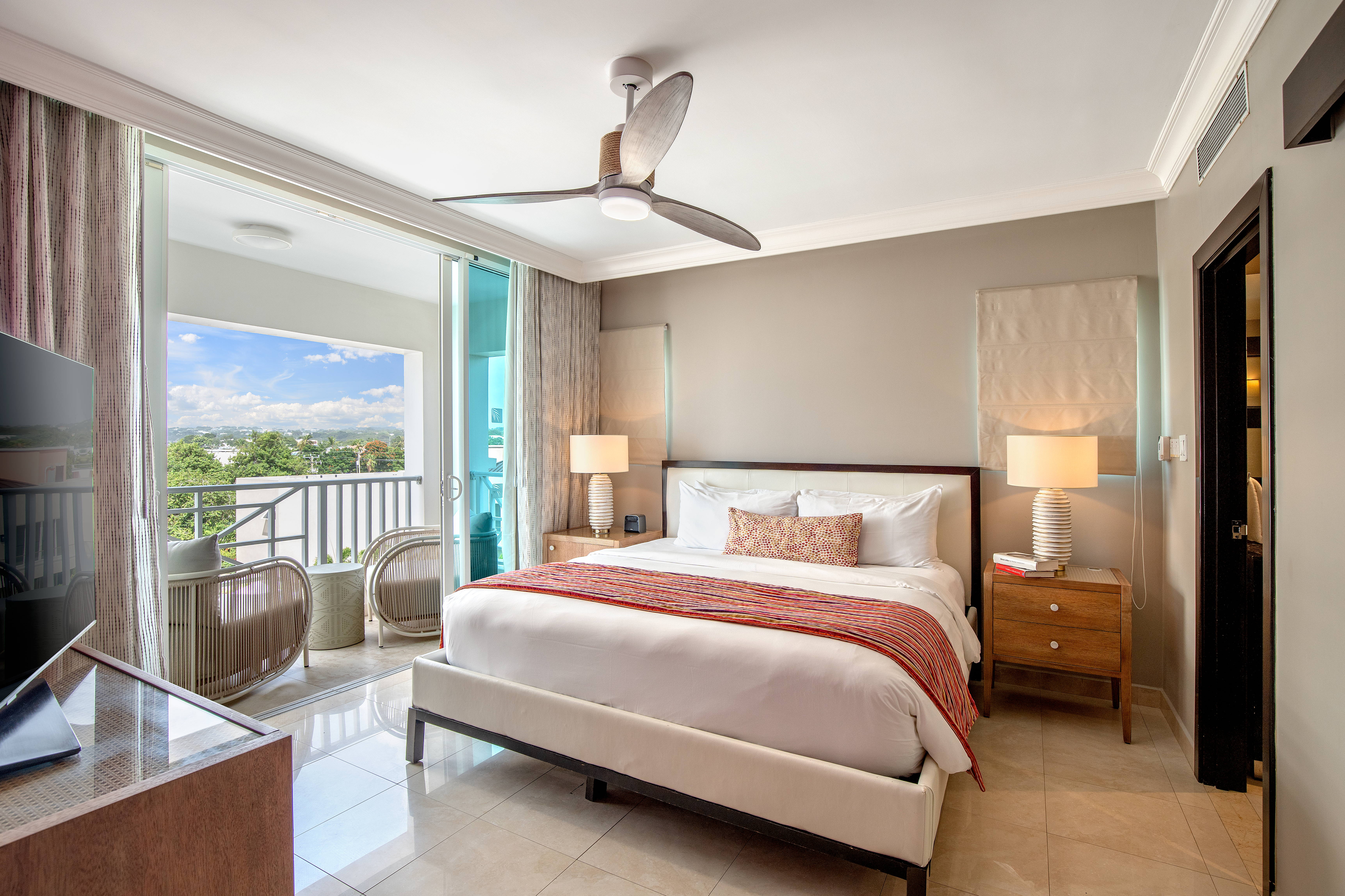 O2 Beach Club Luxury Concierge Two Bedroom Oceanfront Suite 1