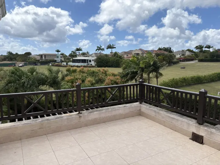 Millenium Heights balcony 768x576