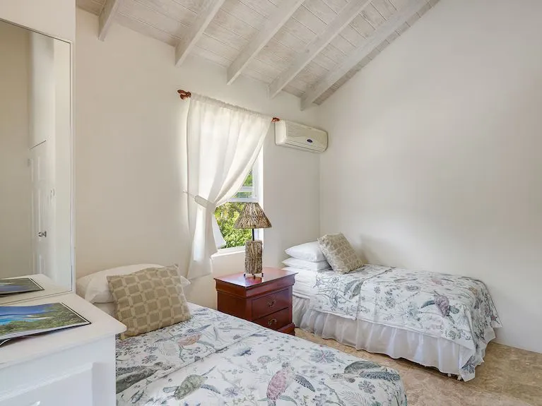 Polamar Guest Room