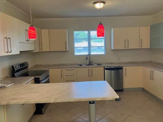Cotton Bay Close 11 Kitchen 2 result